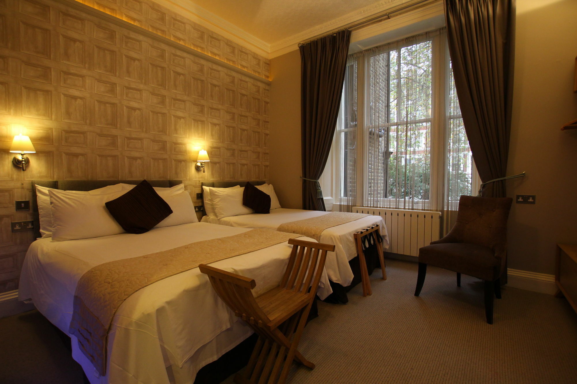 Arosfa Hotel London By Compass Hospitality Extérieur photo